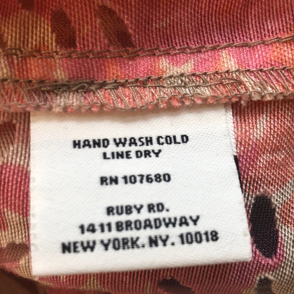 Ruby Rd. Button Down Top Size 10 Pinks & Creams - image 8